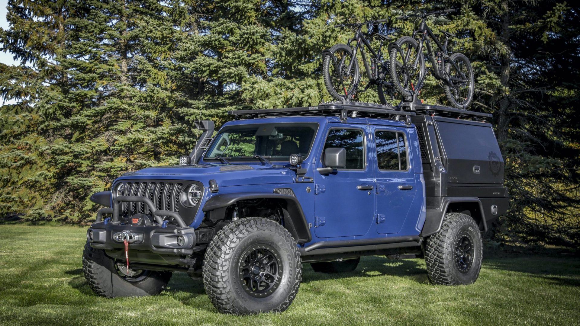 Using Exclusive Jeep® Performance Parts (jpp) And Custom Accessories, Mopar Designers Transformed A 2020 Jeep® Gladiator Into A Fun Concept Vehicle For Serious Mountain Bikers The Jeep Gladiator Top Dog Concept.