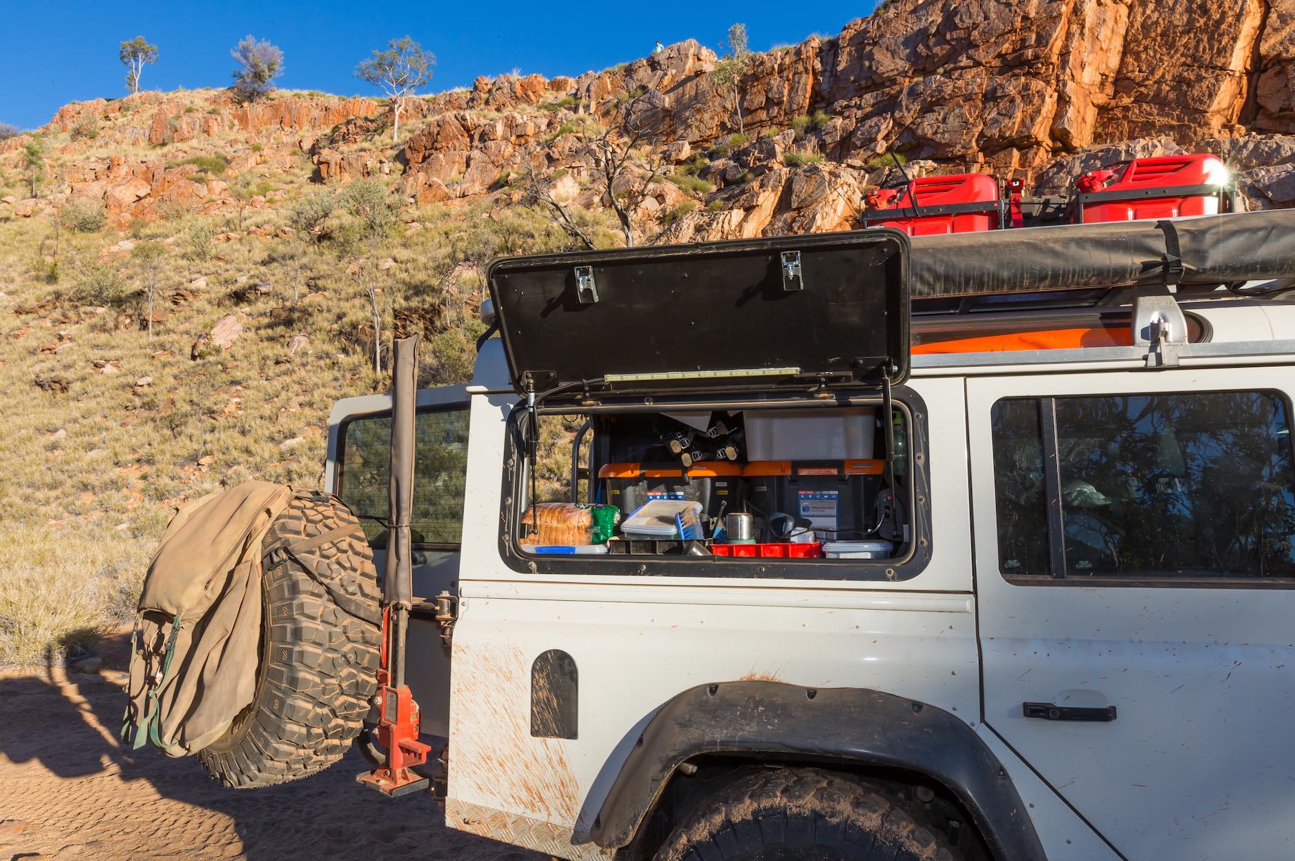 Custom Land Rover Defender 5