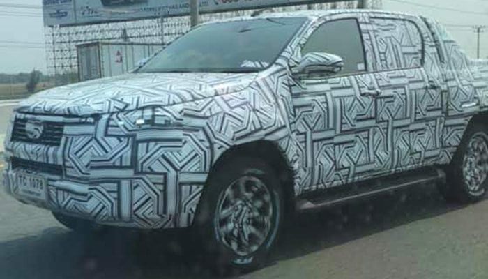 Hilux Spy Shot 1