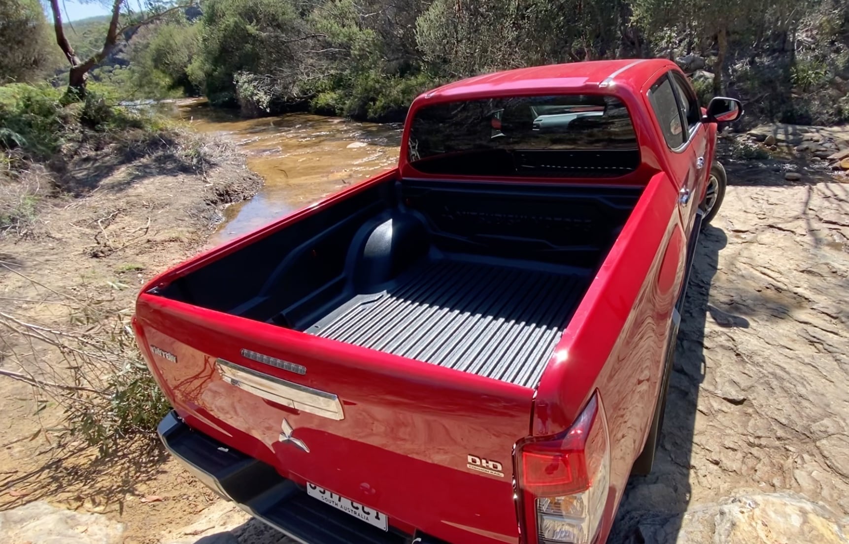 Mitsubishi Triton Gls Auto Tub