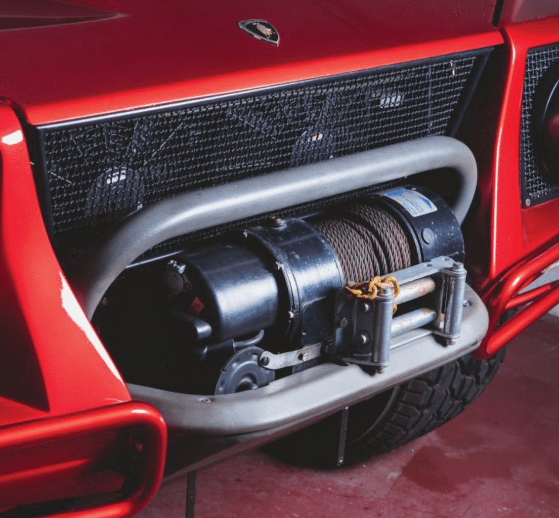 Lamborghini LM002 winch