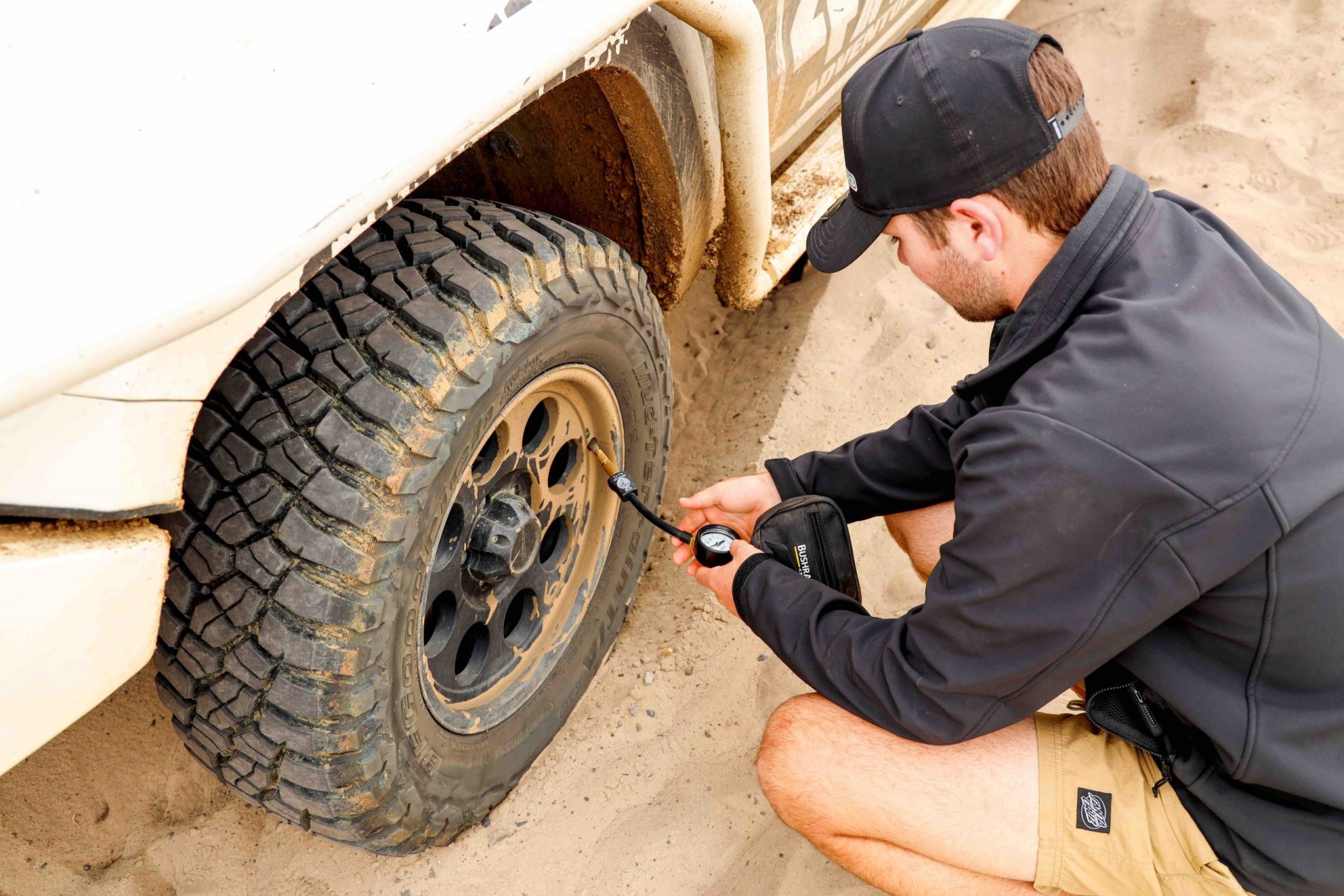 On-road tyre pressures checking