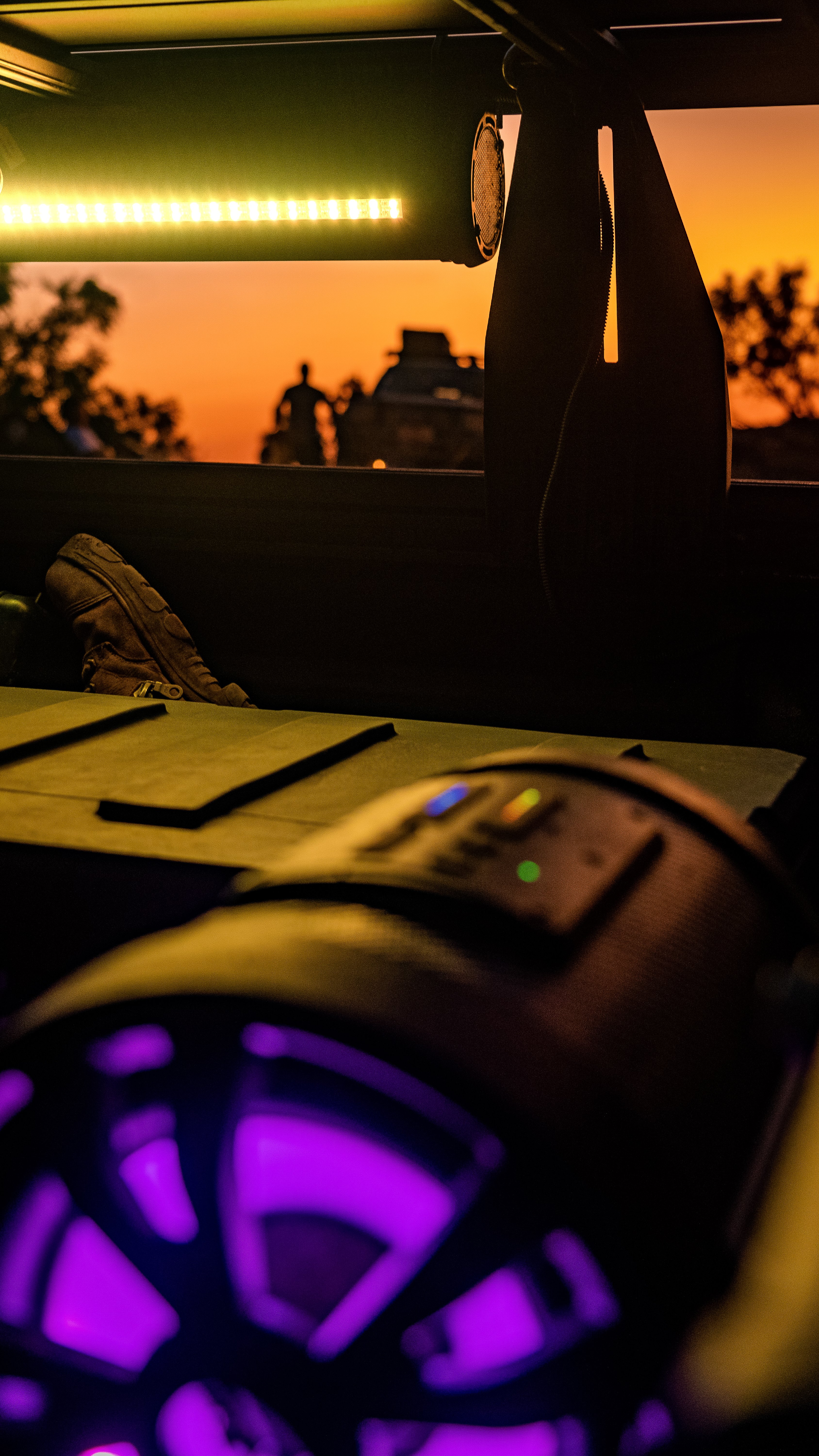 The SoundExtreme ES08 Subwoofer