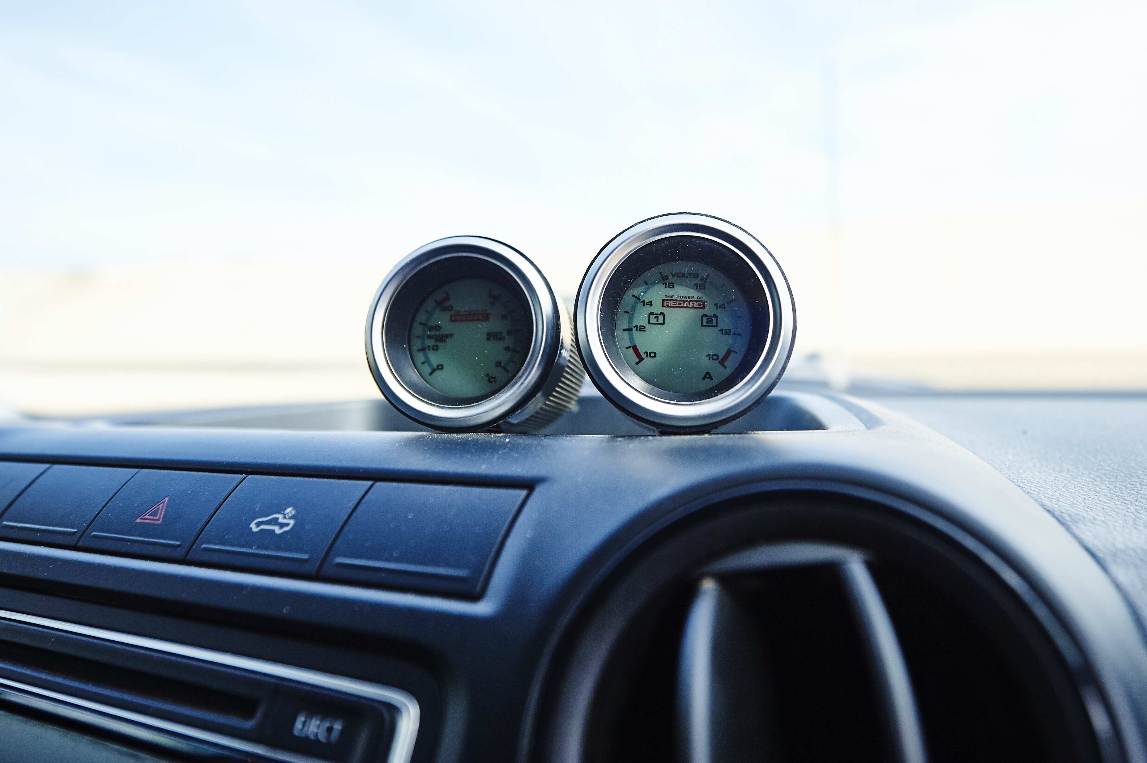 Front dash