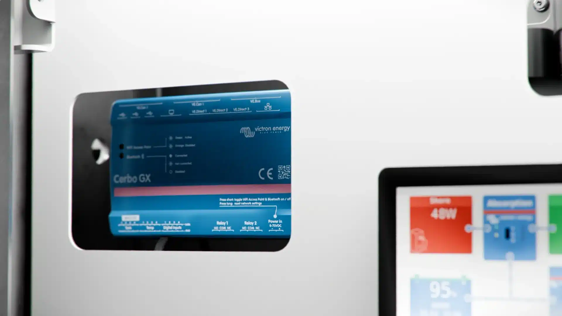 Victron electrical system installation with lithium batteries