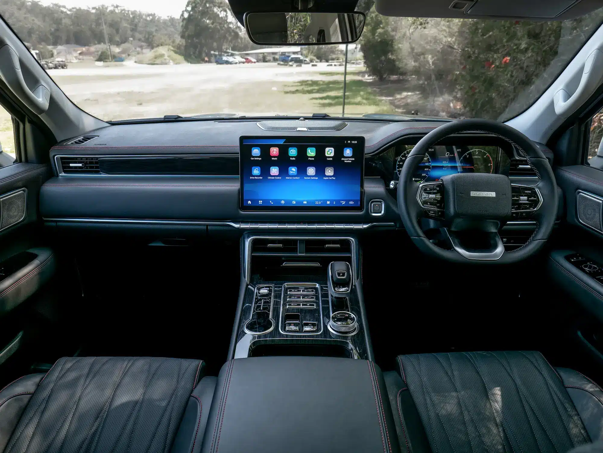 Foton Tunland interior 