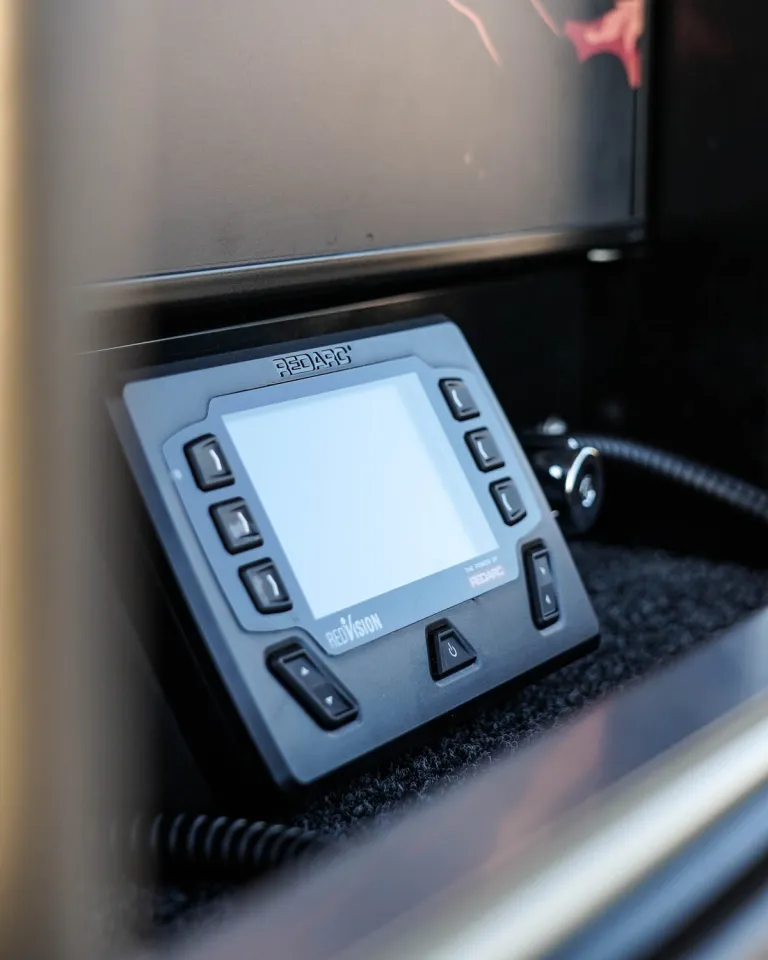 Redarc TVMS Rogue and Manager 75 installation