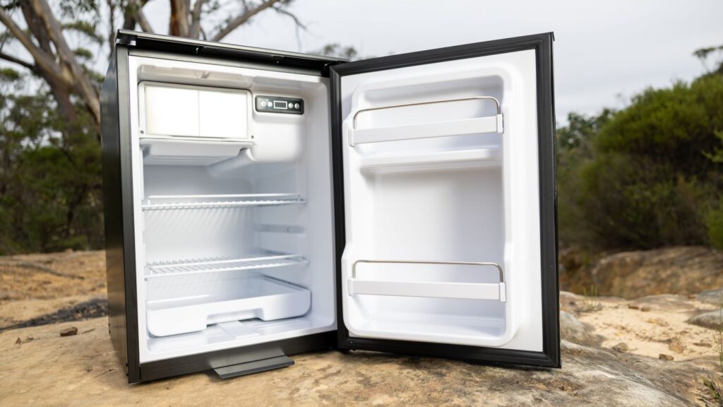 Kings Stayzcool 85L upright fridge