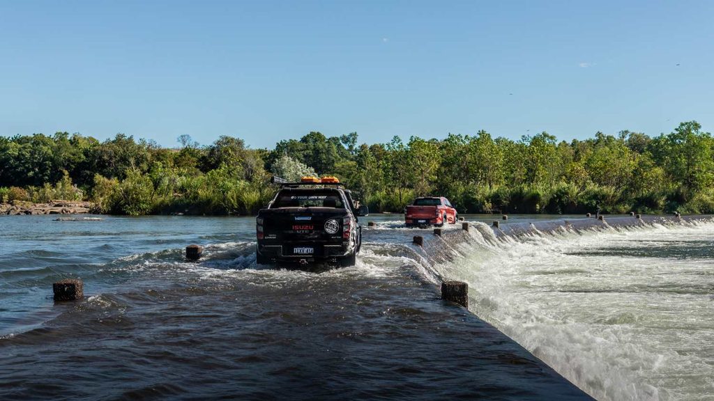 Isuzu D-MAX vs MU-X