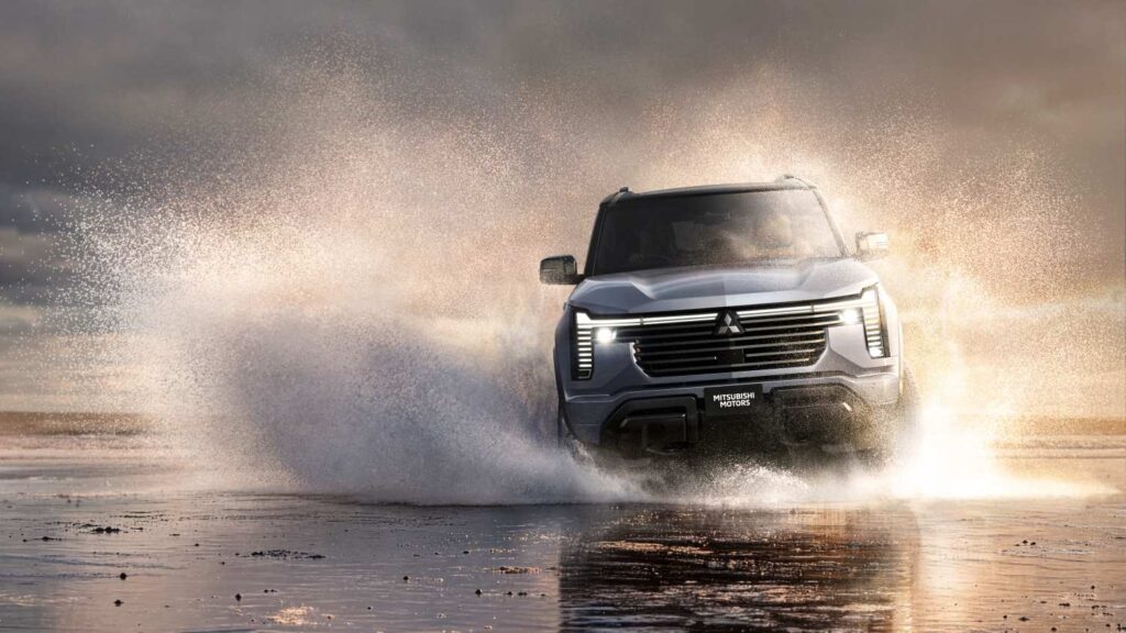 2027 Mitsubishi Pajero